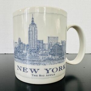 2007 Starbucks New York The Big Apple Architecture City Mug 18 oz